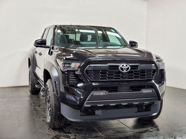 2025 Toyota Tacoma Hybrid TRD Off Road