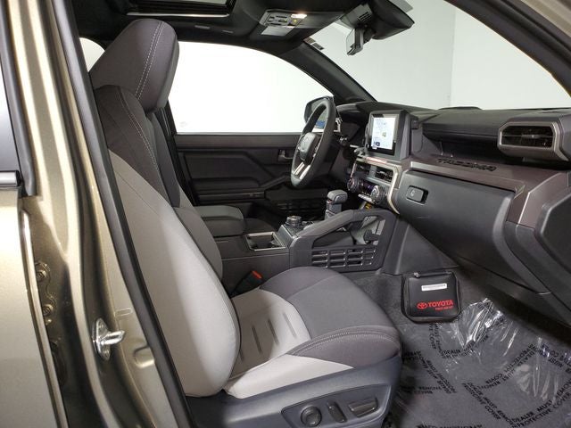 2026 Toyota Tacoma Hybrid TRD Off Road