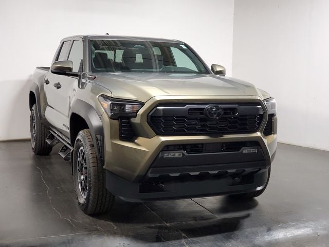2026 Toyota Tacoma Hybrid TRD Off Road