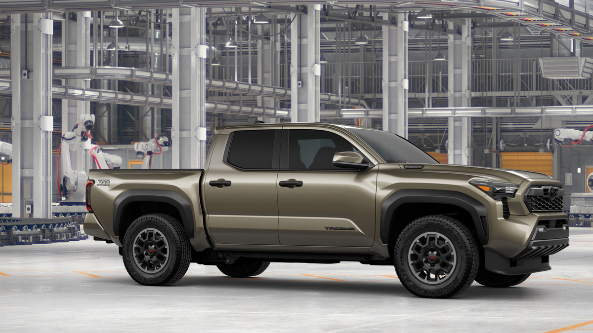 2026 Toyota Tacoma Hybrid TRD Off Road