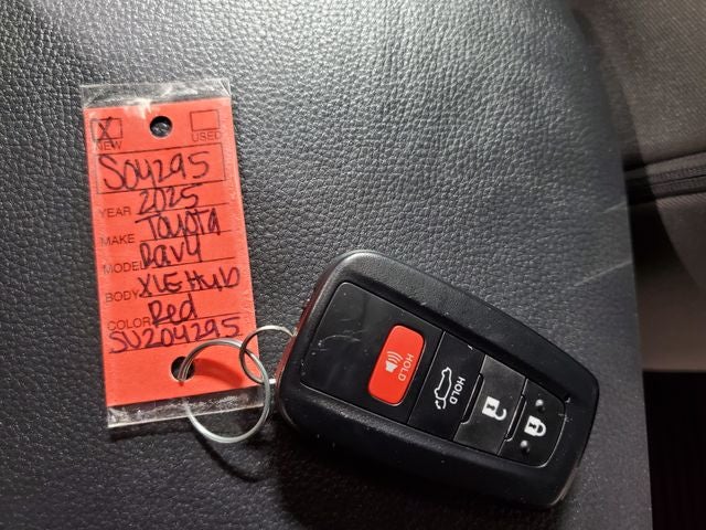 2025 Toyota RAV4 Hybrid XLE