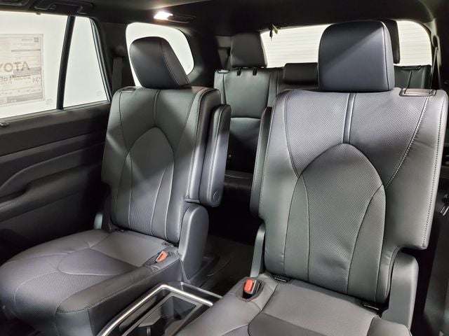 2026 Toyota Grand Highlander Hybrid Nightshade Edition