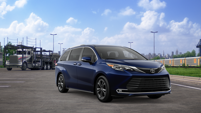 2026 Toyota Sienna Platinum 7 Passenger