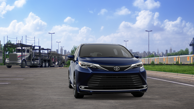 2026 Toyota Sienna Platinum 7 Passenger