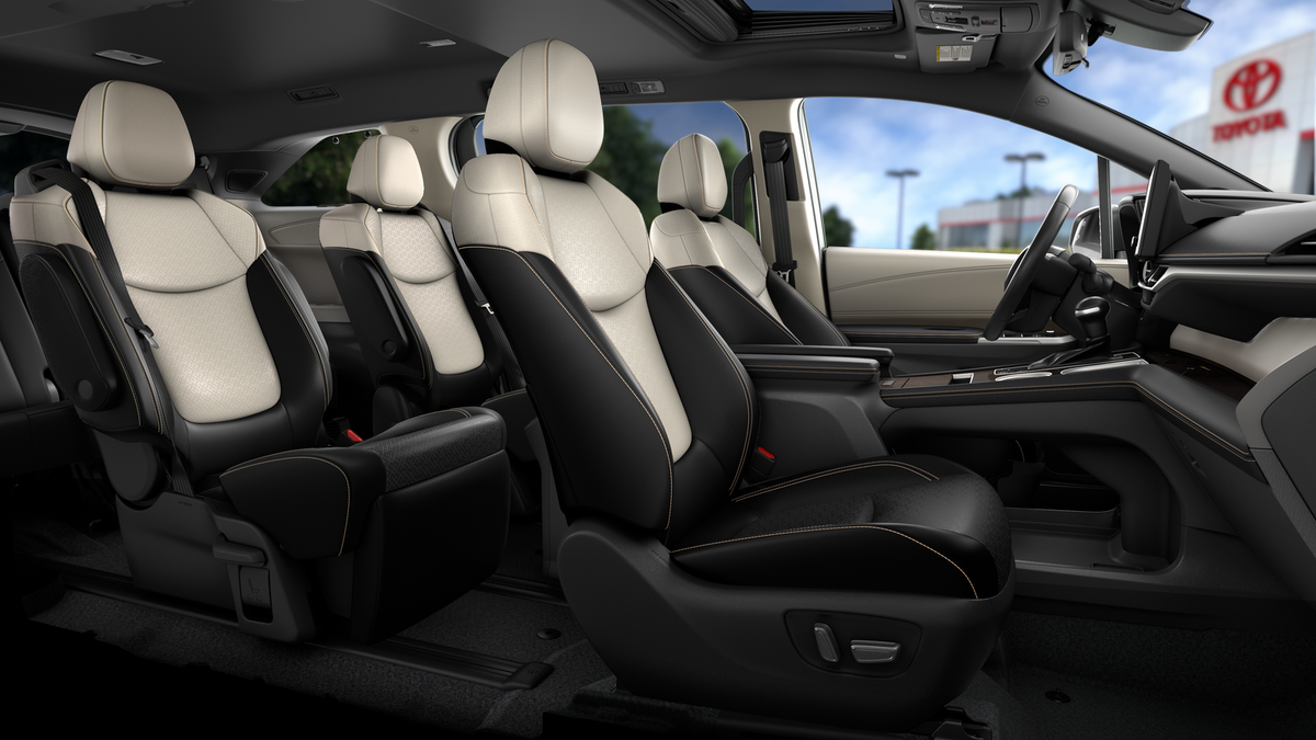 2026 Toyota Sienna Platinum 7 Passenger