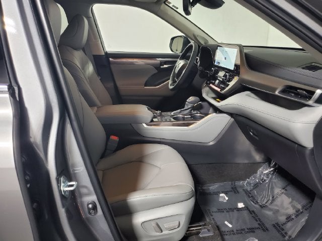 2026 Toyota Highlander Limited