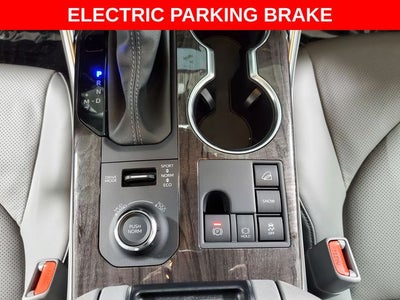 2025 Toyota Highlander Platinum