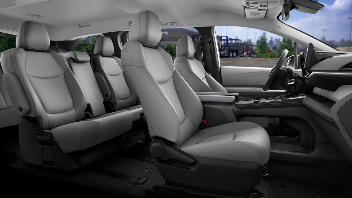 2026 Toyota Sienna LE 8 Passenger