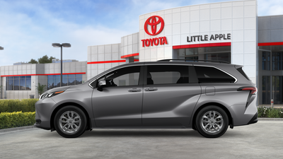 2026 Toyota Sienna LE 8 Passenger