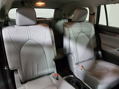 2026 Toyota Highlander Hybrid Limited