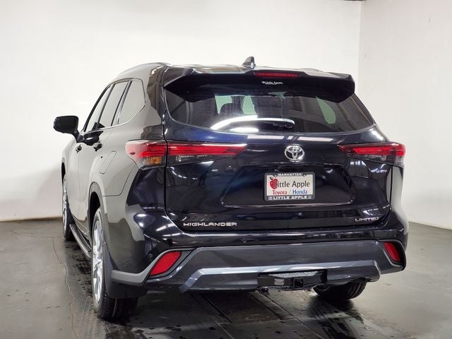 2026 Toyota Highlander Hybrid Limited