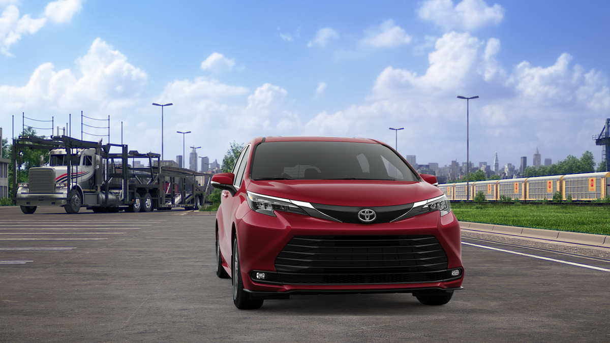 2026 Toyota Sienna XLE 7 Passenger