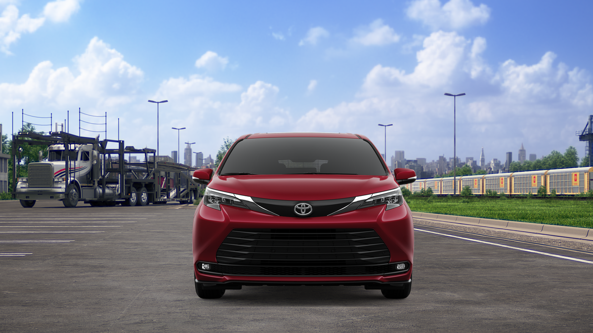 2026 Toyota Sienna XLE 7 Passenger