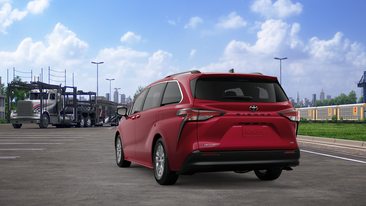 2026 Toyota Sienna XLE 7 Passenger