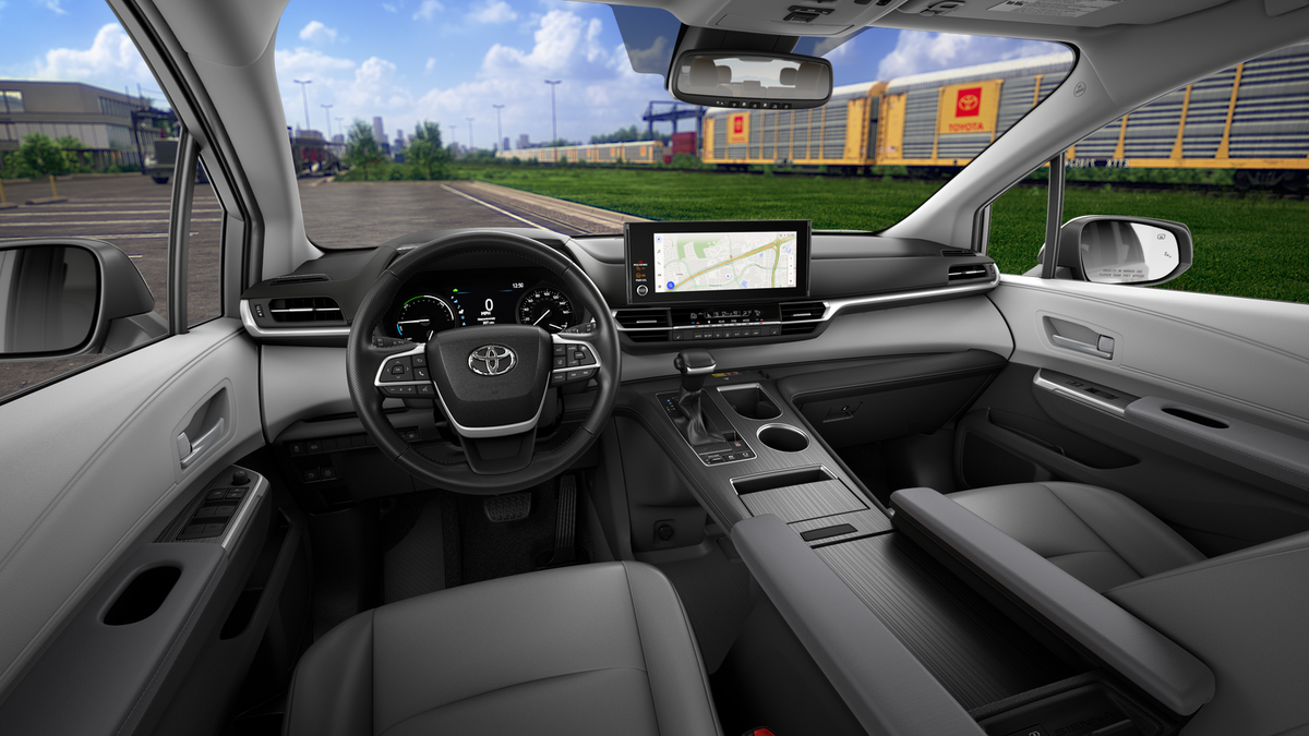 2026 Toyota Sienna XLE 7 Passenger