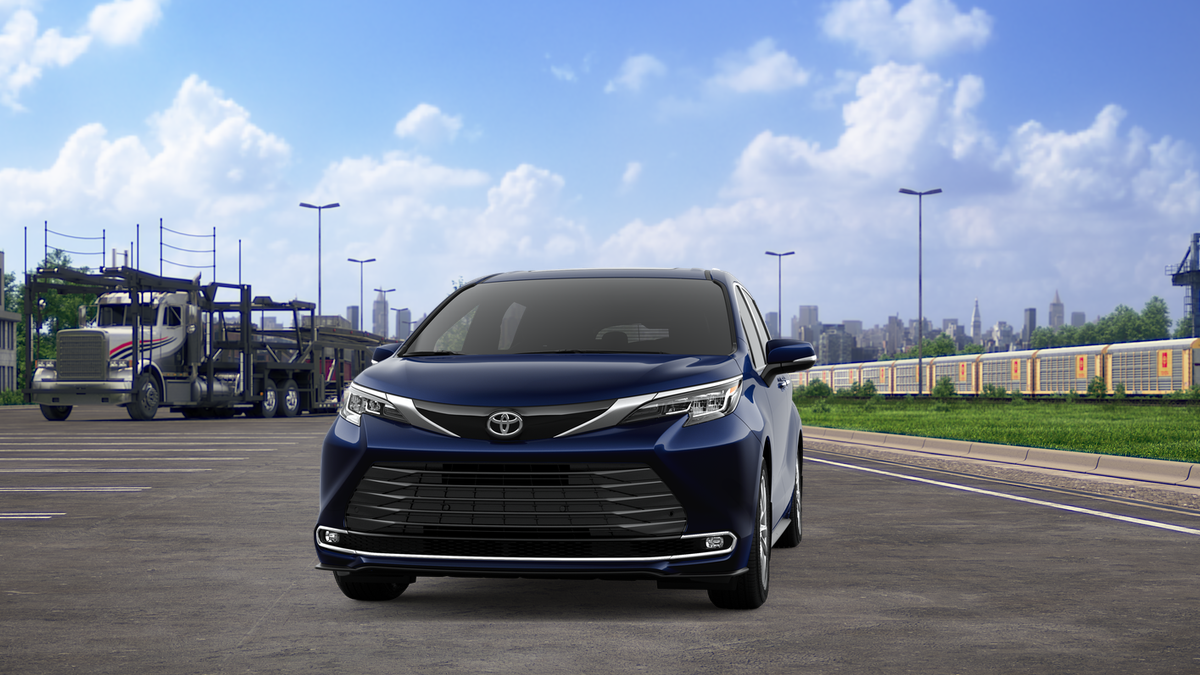 2026 Toyota Sienna Limited 7 Passenger