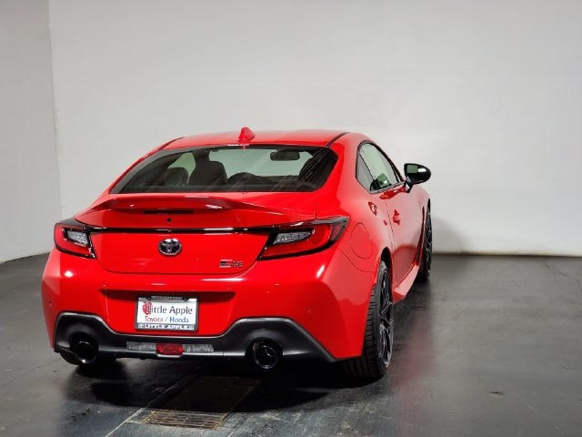 2027 Toyota GR86 Premium