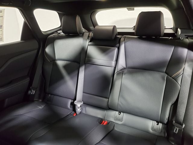 2025 Toyota Crown Signia Limited