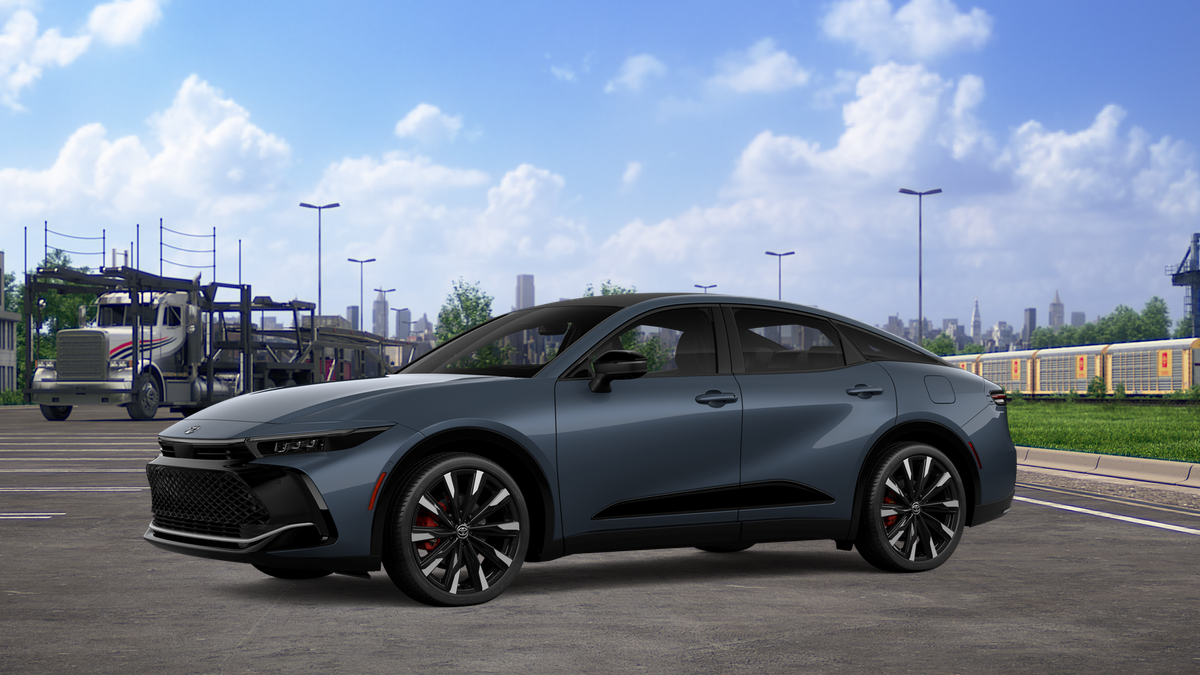 2027 Toyota Crown Platinum