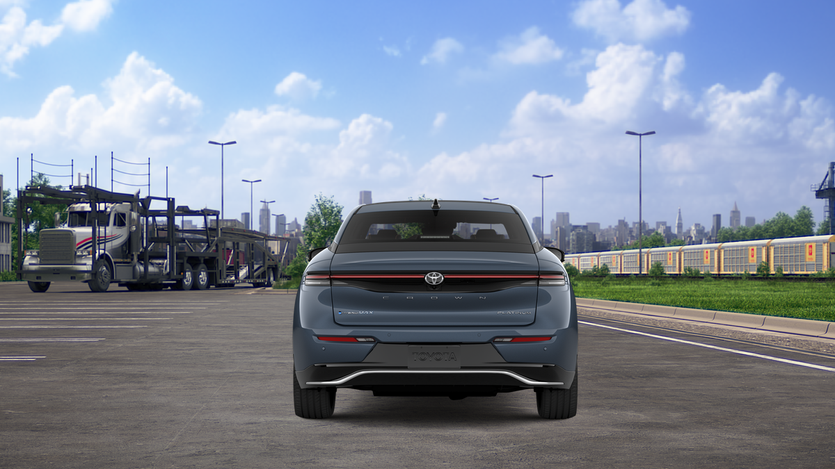 2027 Toyota Crown Platinum