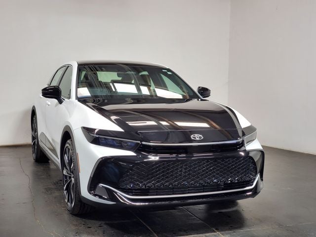 2026 Toyota Crown Platinum