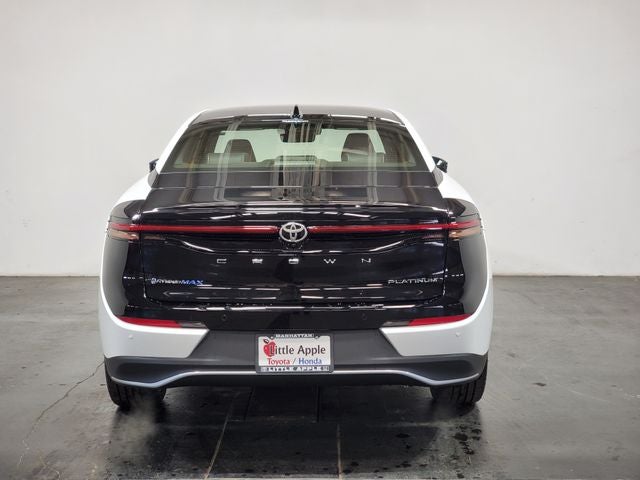 2026 Toyota Crown Platinum