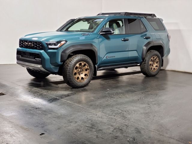2025 Toyota 4Runner i-FORCE MAX Hybrid Trailhunter
