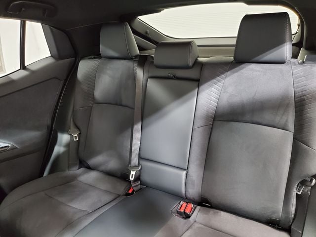 2026 Toyota C-HR XSE - Photo 10