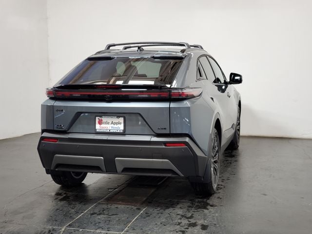 2026 Toyota C-HR XSE - Photo 29