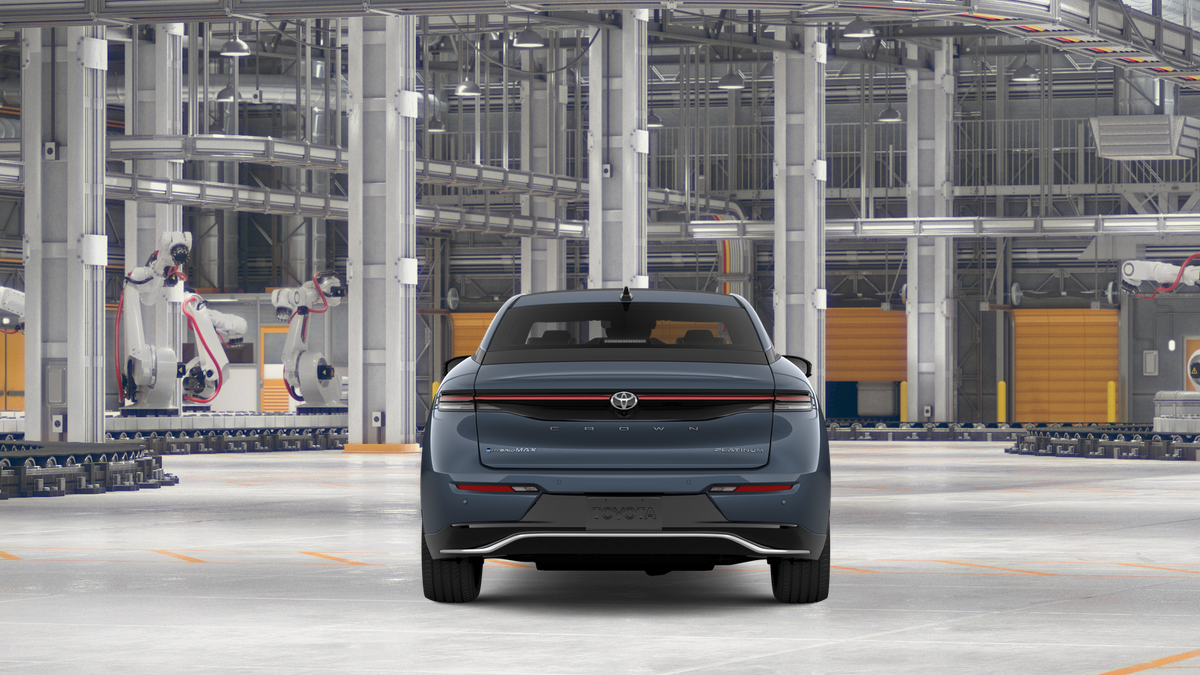 2027 Toyota Toyota Crown Platinum
