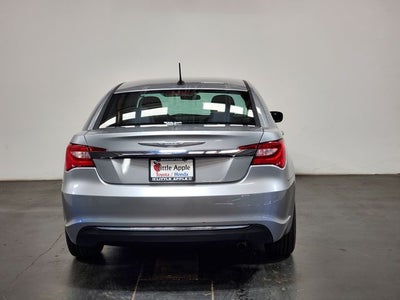 2014 Chrysler 200 LX