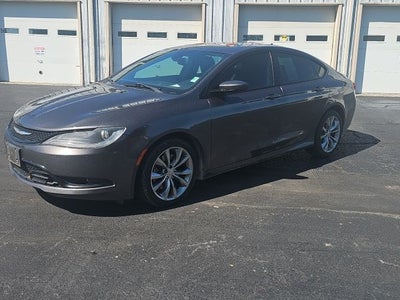 2015 Chrysler 200 S