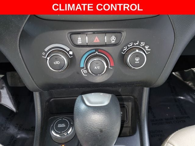 2016 Jeep Cherokee Sport