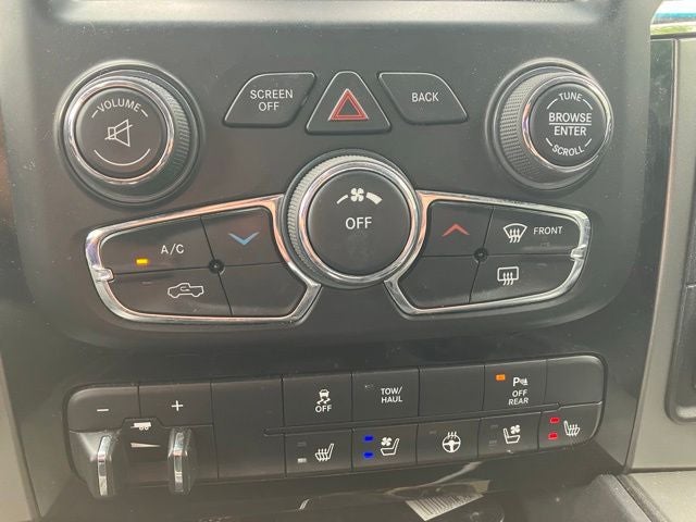 2016 RAM 1500 Sport