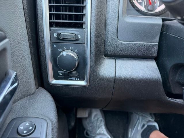 2021 RAM 1500 Classic SLT