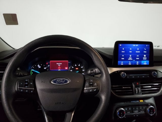 2022 Ford Escape Hybrid SE