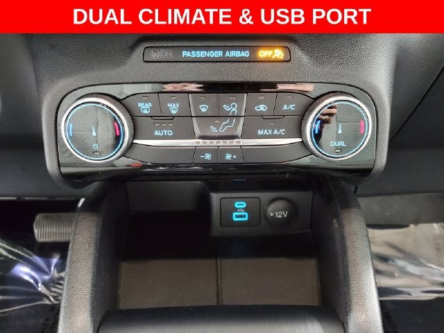 2022 Ford Escape Hybrid SE