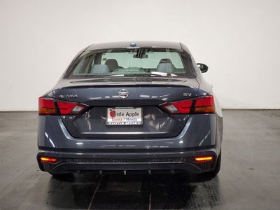 2022 Nissan Altima 2.5 SV