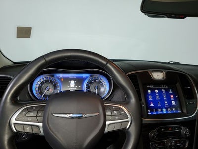 2016 Chrysler 300 Limited