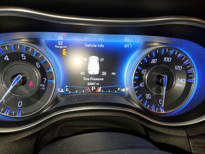 2016 Chrysler 300 Limited