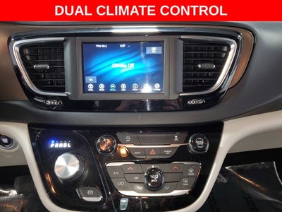 2020 Chrysler Voyager L