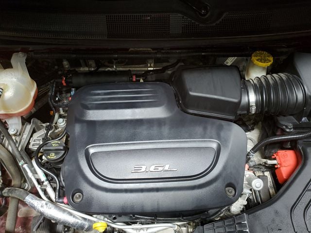 2020 Chrysler Voyager L