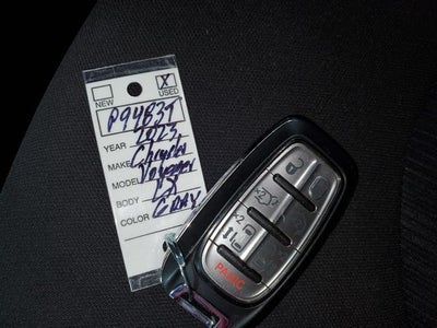 2023 Chrysler Voyager LX