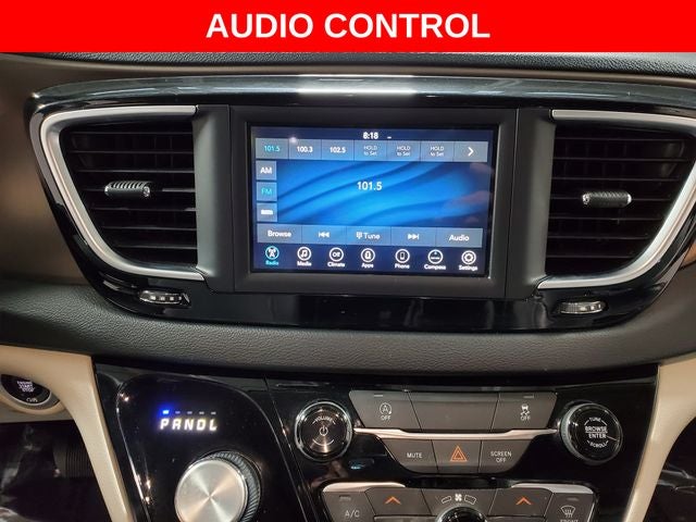 2021 Chrysler Voyager LXI