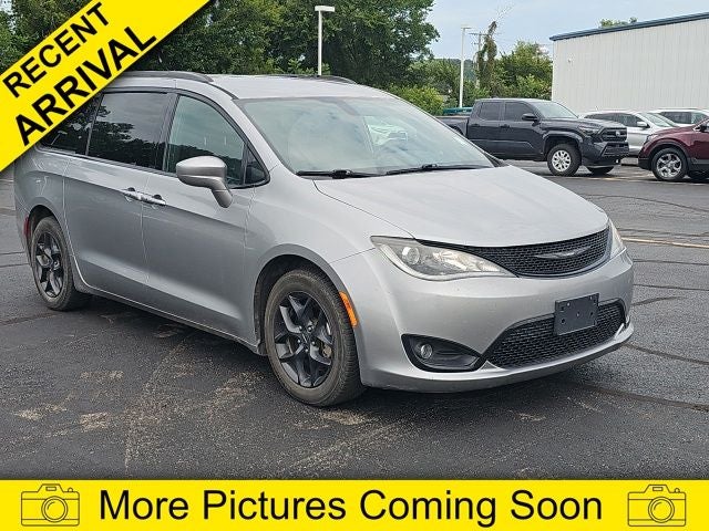 2019 Chrysler Pacifica Touring L Plus