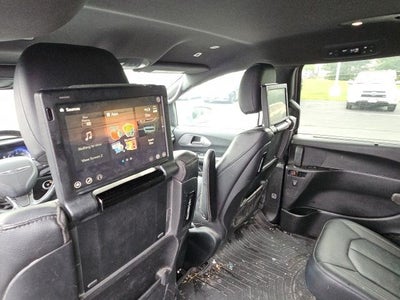 2019 Chrysler Pacifica Touring L Plus