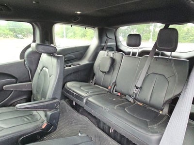 2019 Chrysler Pacifica Touring L Plus