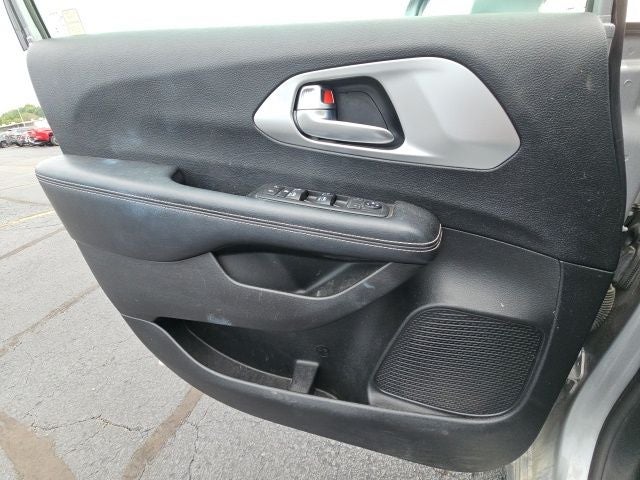 2019 Chrysler Pacifica Touring L Plus