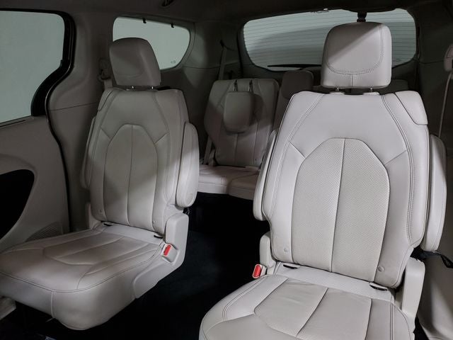 2017 Chrysler Pacifica Touring L Plus