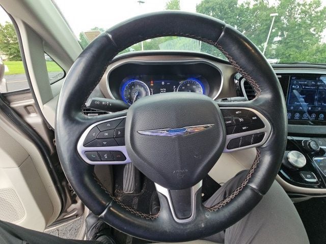 2017 Chrysler Pacifica Touring L Plus